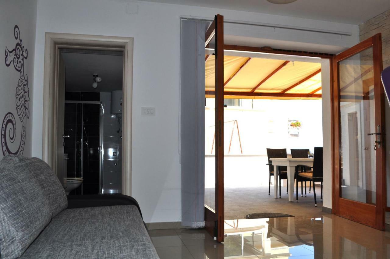 Bay Sascica Appartement Sali Buitenkant foto